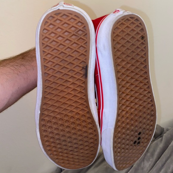 Vans - Picture 6 of 7